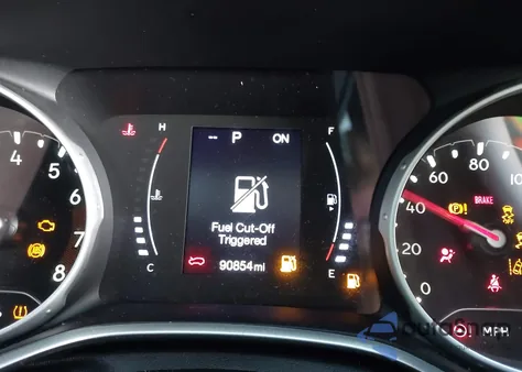 2021 Jeep Compass Freedom 4X4 from USA, damaged, VIN 3C4NJDAB8MT591567